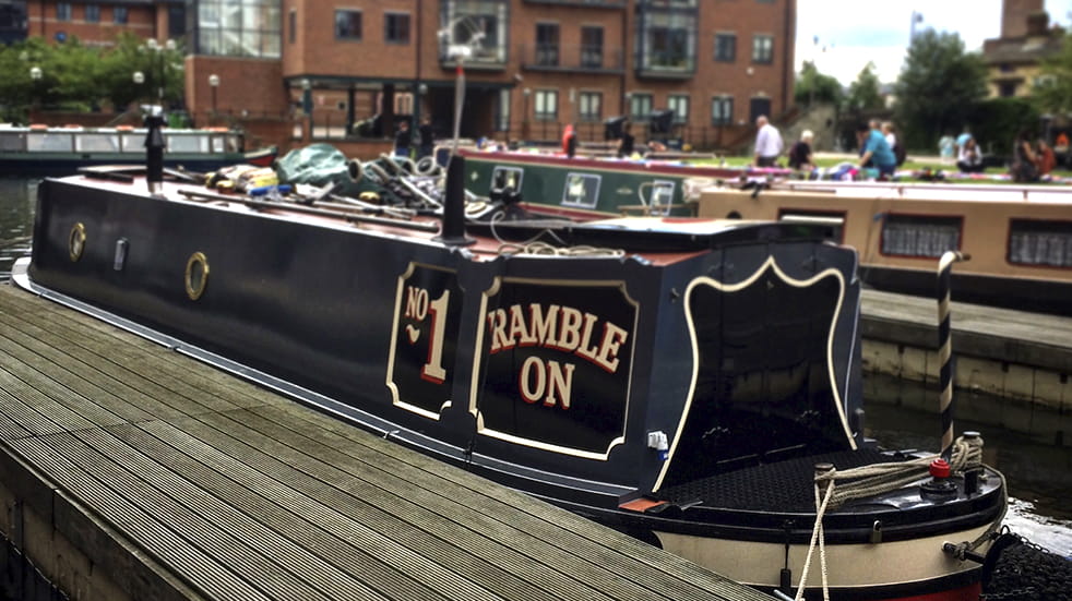 Walking the Leeds canal